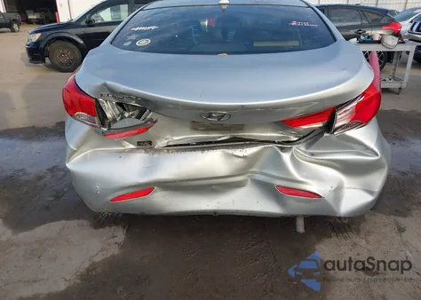 2013 Hyundai Elantra Limited z USA, uszkodzony, nr VIN 5NPDH4AE9DH304562